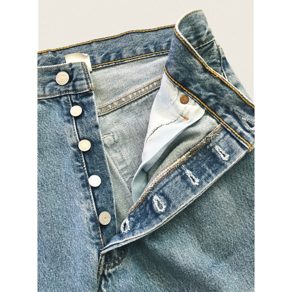 VTG Levi's Blue Straight Leg Women's Jeans - Picture 12 of 16